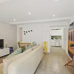 Furnished Sao Bento 1 Bedroom 1ba Apartamento Lisboa
