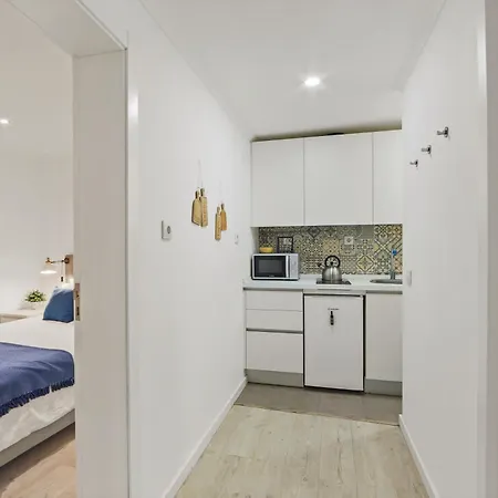 Furnished Sao Bento 1 Bedroom 1ba Apartamento Lisboa